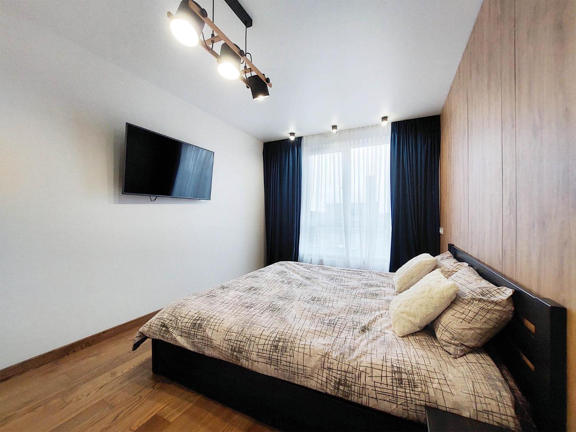 Apartamento Новобудова Місто Трав, Р-Н Вікторії Гарденс Leópolis Exterior foto